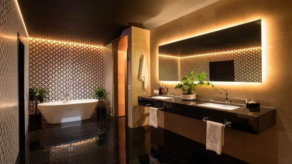 Modern Bathroom Lighting Ideas That Do More With Less