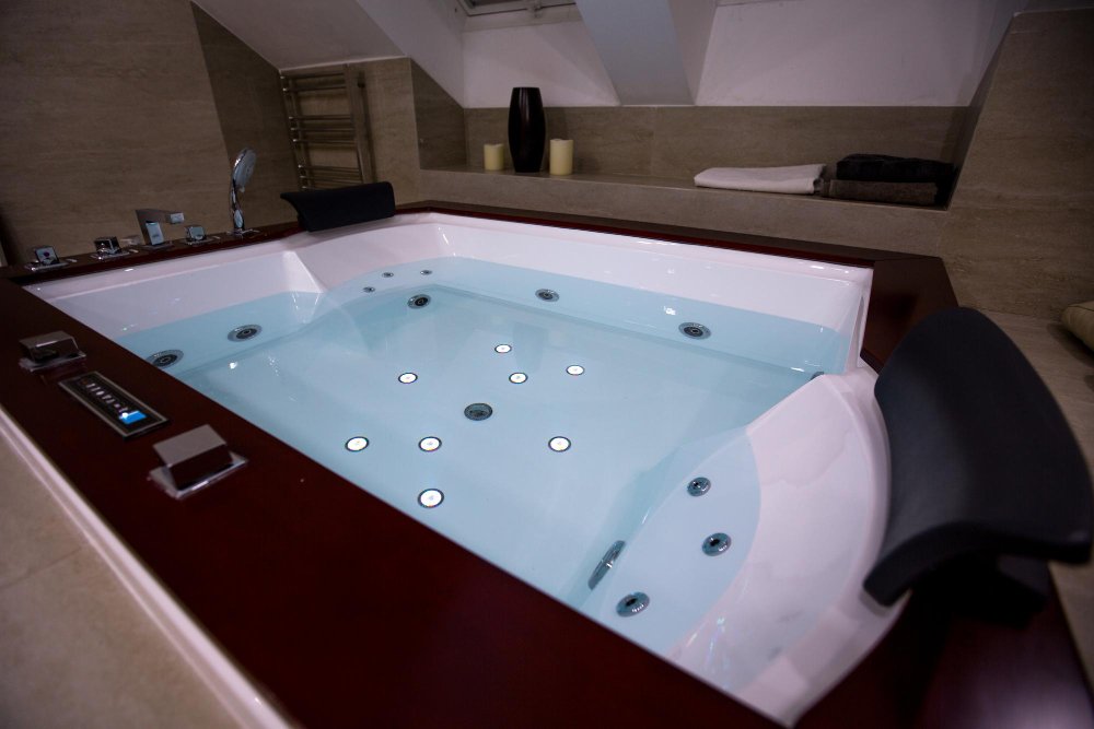 Costco Jacuzzi Bath Remodel Cost